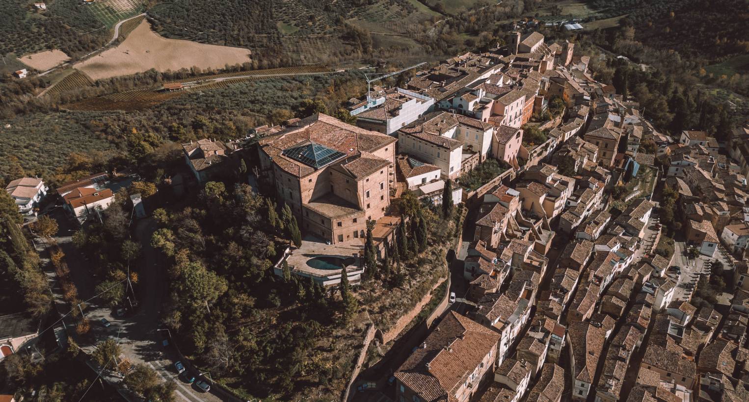 Facciata di Castello Chiola